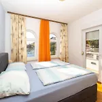 Appartamento Cozy In Okrug Gornji Traù
