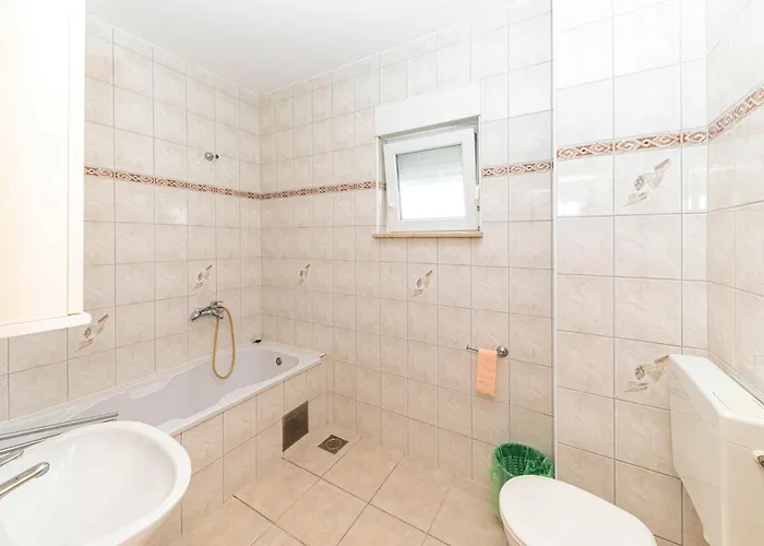 Apartament Cozy In Okrug Gornji *
